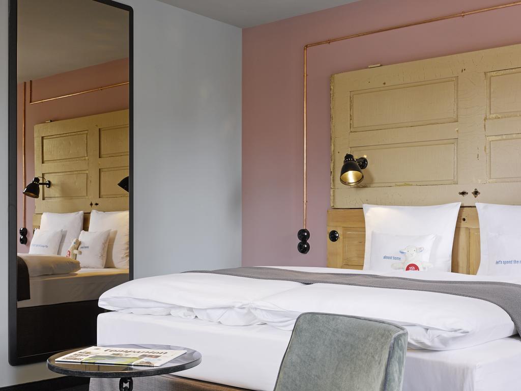 25Hours Hotel Altes Hafenamt Αμβούργο Εξωτερικό φωτογραφία